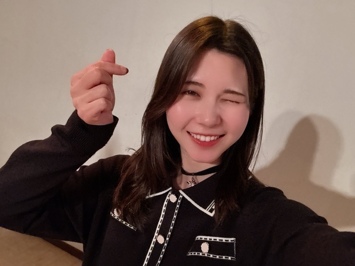 おはよーーございます
金曜日がんばろう🤍🧡🤍