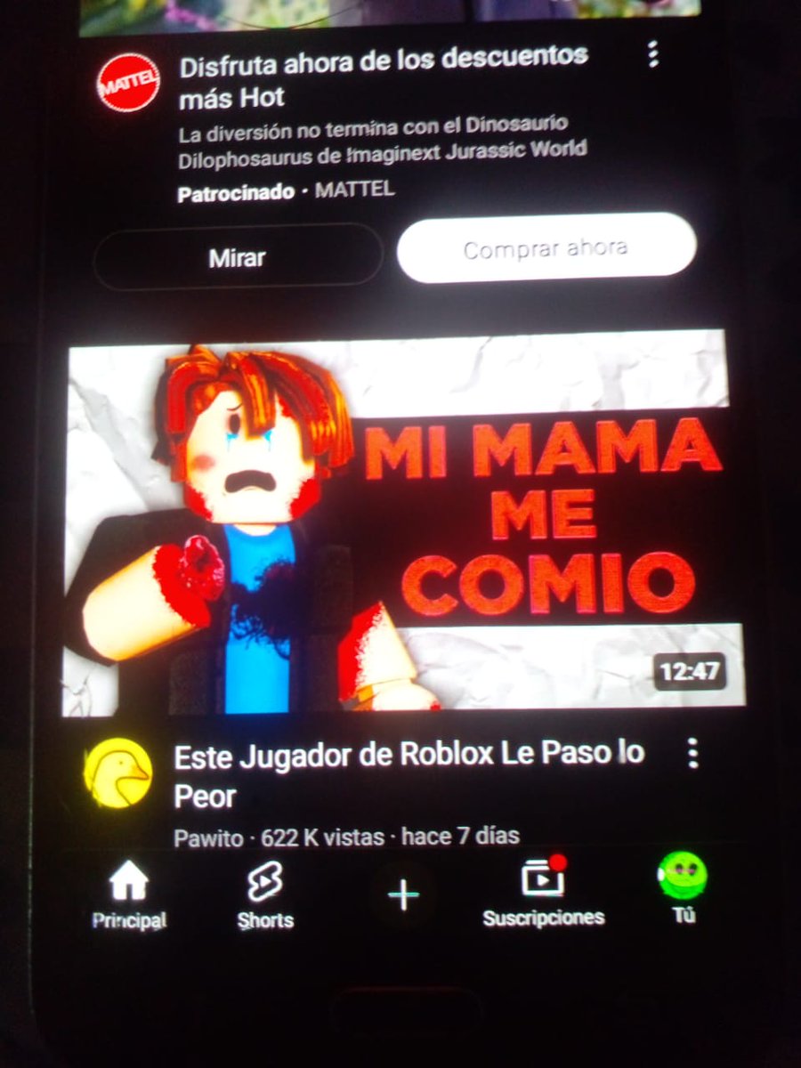 Wats esta persona se tomó en serio lo de llamar la atención yo casi me traume personal ver el video me tranquilice un poco pero no dejo de ser traumatizante xd (inspiración)(sasagix_nya