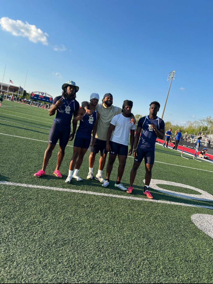 Juice Williams (@juicewills29) on Twitter photo Our 4x100 relay is headed to state, baby! Coaching has been rewarding for me this year, winning state in football and now going to state in track ! It’s an amazing feeling . Go Hawks 🦅 <a href="/RollingJ5_/">Johnathan Rolling Jr</a> <a href="/BraylonDMorris/">Braylon Morris 2026 Saftey/ATH‼️</a> <a href="/NpoDodo/">N’po Dodo 2025 RB/DB</a> <a href="/EricAmanfo27/">Eric Amanfo</a> Our 4x100 relay is headed to state, baby! Coaching has been rewarding for me this year, winning state in football and now going to state in track ! It’s an amazing feeling . Go Hawks 🦅 <a href="/RollingJ5_/">Johnathan Rolling Jr</a> <a href="/BraylonDMorris/">Braylon Morris 2026 Saftey/ATH‼️</a> <a href="/NpoDodo/">N’po Dodo 2025 RB/DB</a> <a href="/EricAmanfo27/">Eric Amanfo</a>