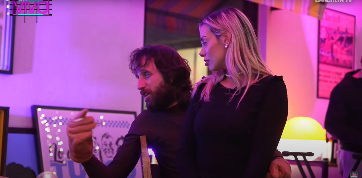 La Canchita TV (@canchita_tv) on Twitter photo Arranca por la derecha el genio del fútbol mundial... Arranca por la derecha el genio del fútbol mundial...