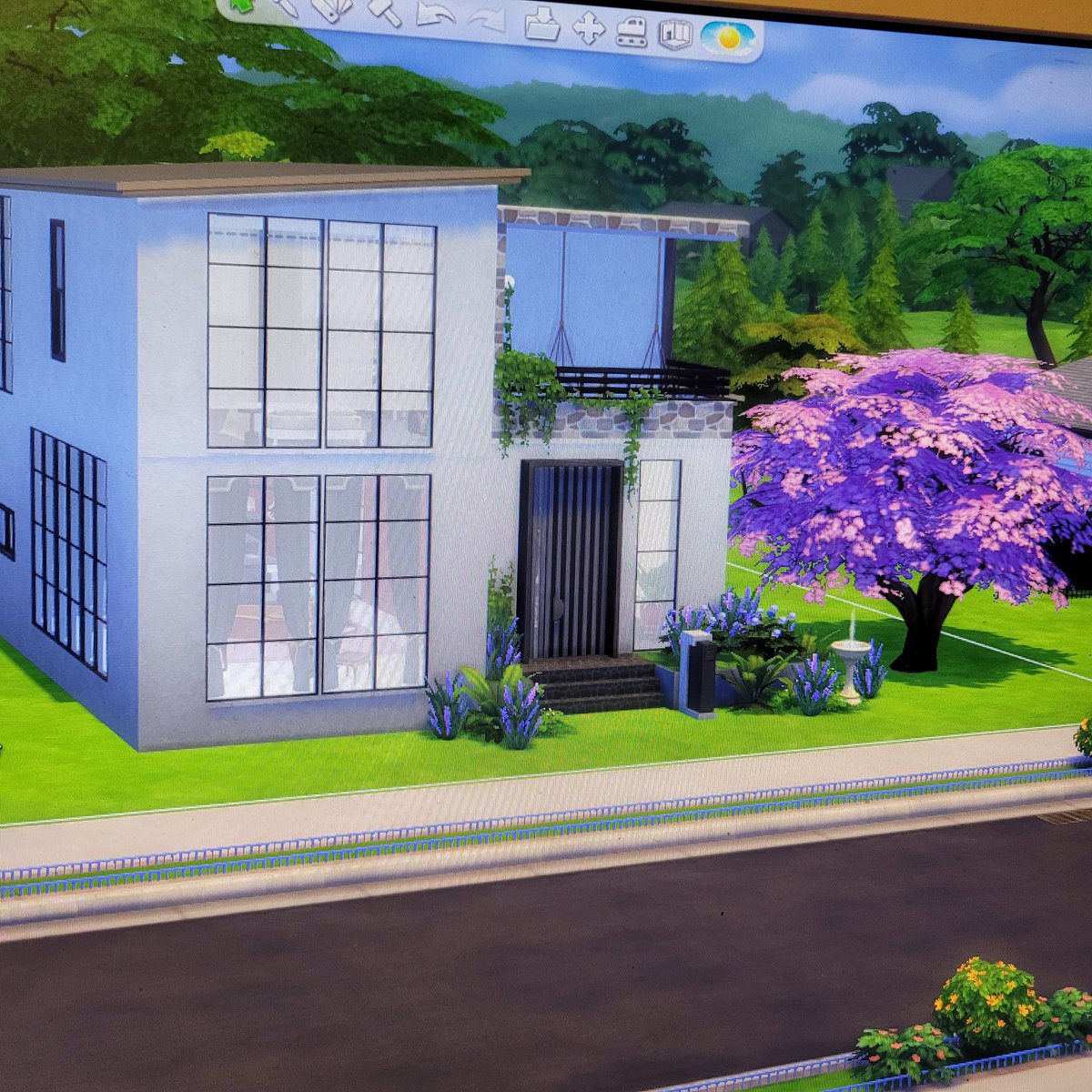 wickedqween's tweet photo. The 2nd lated house build and furnished! ... Used ALIT of CC ... https://t.co/lhdTRG3c4l