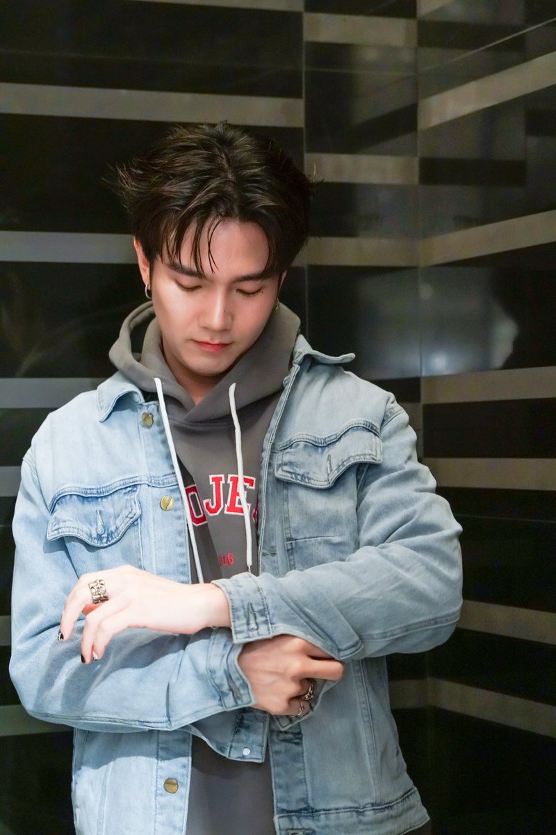 ✨NETIZENS MHMA 2025 - 30.05.2025✨ 

RT, QT &amp; Reply to vote!

🎯50 RTs = 50 Votes
🎯20 replies = 20 votes

I vote #BuildJakapan for Most Handsome Man Alive #MHMA2025 #MHMA2025BuildJakapan <a href="/JakeB4rever/">BIU.</a> <a href="/thenreport/">The Netizens Choice Magazine</a> 
#NETIZENSCHOICE