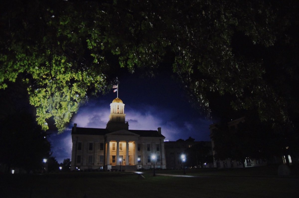 Lights: OFF 🖤
Dome: ON 💡