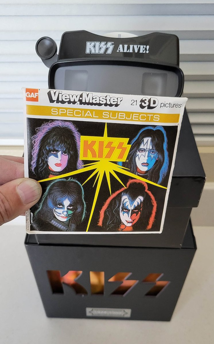 keithjamesharr3's tweet image. Throwback Thursday 
#KISS #ViewMaster 3D pictures.
JC Penny, Woolworths, and K-Mart
shoppers brought these home.
Where did you get your first look?