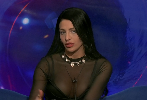 lo que extrañaba ver a chiara nominando

#GranHermano