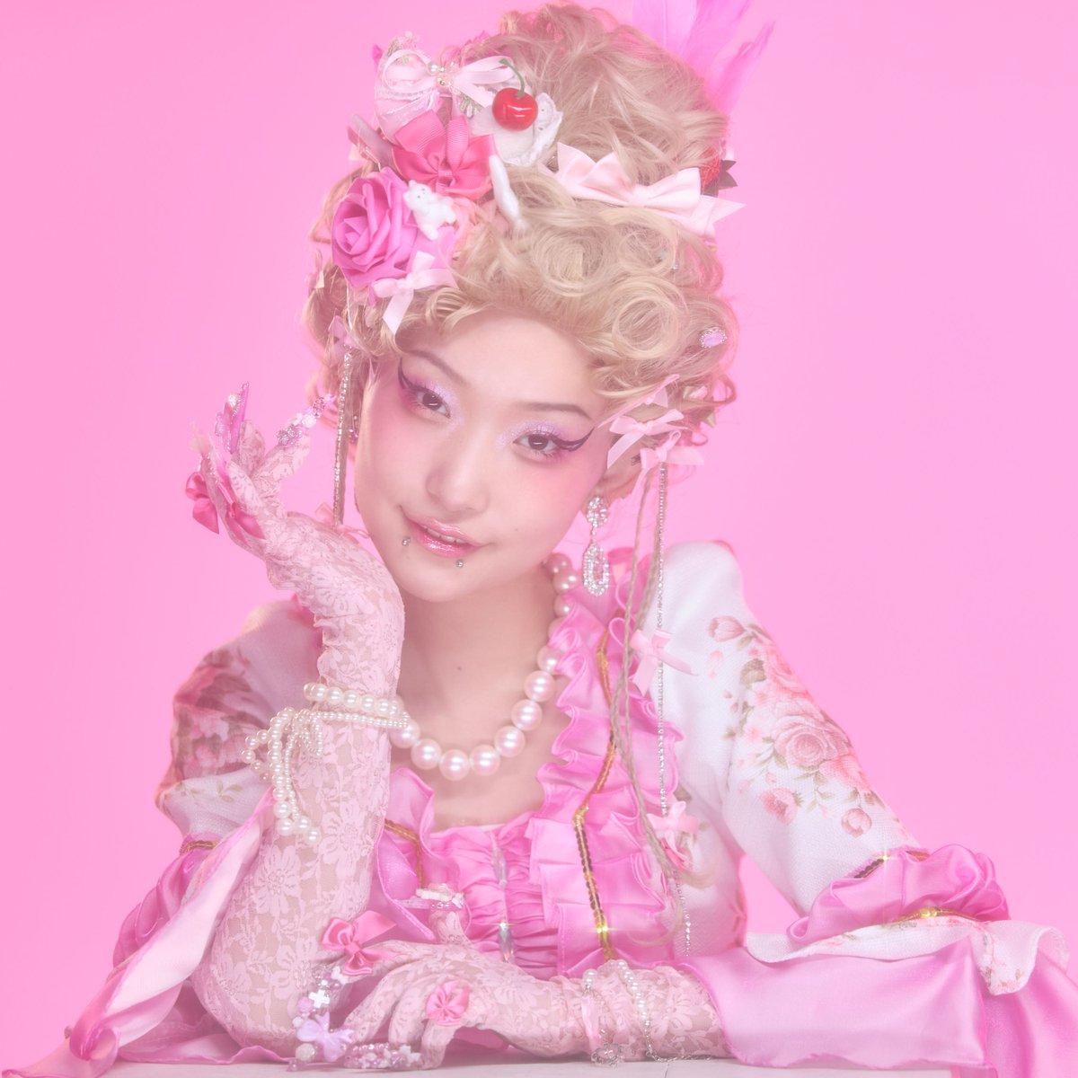 水曜日のカンパネラ、ケンモチヒデフミのユーモアセンスが炸裂する、“人名シリーズ”最新作！新曲のタイトルは「シャトーブリアン」、29日の"肉の日"の 24時にサプライズ配信決定！

jungle.ne.jp/newsfeature/sk…