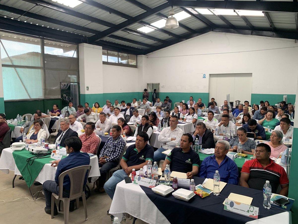 confecoac's tweet photo. Foro sobre la Iniciativa 6000 en Chimaltenango

CONFECOAC expuso el contenido de la #Iniciativa6000 para la Reforma de Ley General de Cooperativas y los avances que representa para las cooperativas de ahorro y crédito, en el marco del Año Internacional de las Cooperativas 2025 https://t.co/MAIrAfoxhK