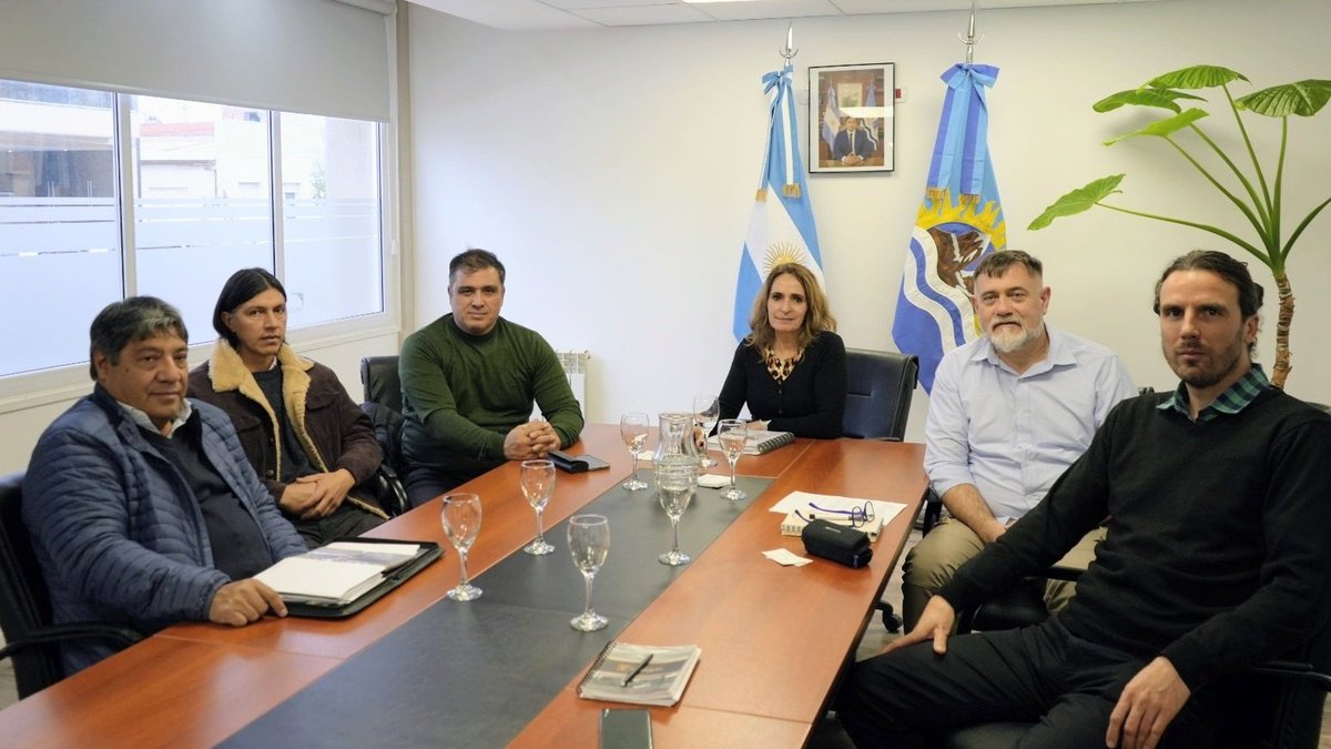 Ministerio de la Producción, Comercio e Industria tweet media