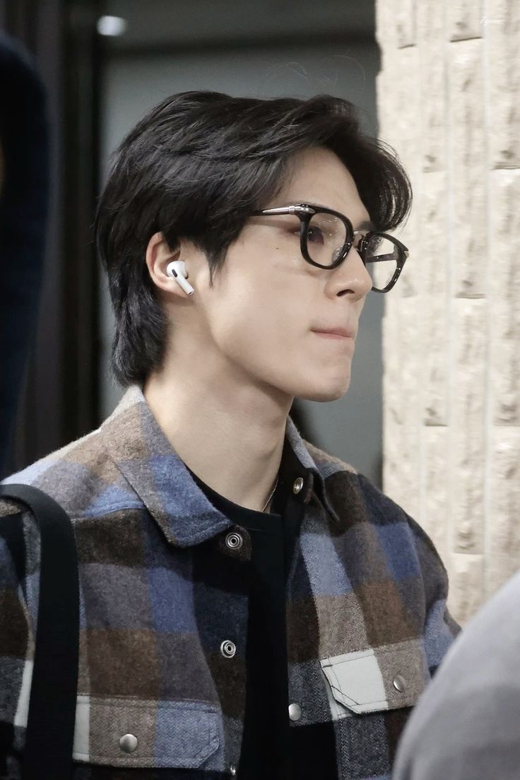 _yourluvestelle's tweet image. 𝐃𝐞𝐭𝐞𝐧𝐭𝐢𝐨𝐧 𝐒𝐞𝐚𝐭 𝐍𝐨. 𝟐𝟑

— Lee Jeno AU
written by 𝓔𝓼𝓽𝓮𝓵𝓵𝓮, 2025