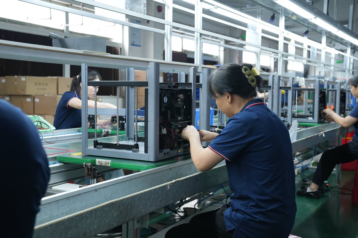 3DArtillery's tweet photo. Our brand-new M1 PRO is currently undergoing assembly, and final testing. We sincerely appreciate your patience and continued support throughout this process. We will notify everyone once shipments begin! 🥳 https://t.co/xVgufphKXe