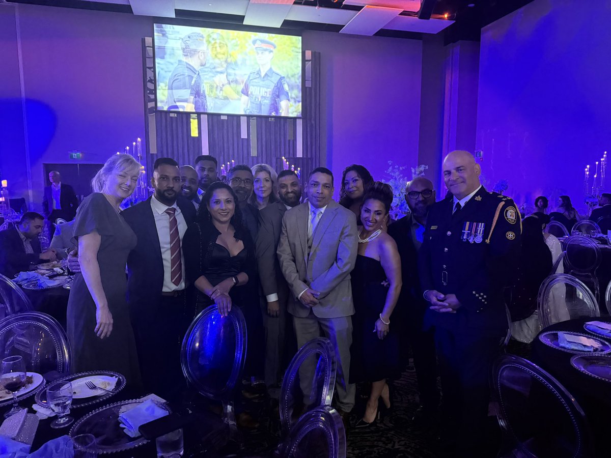 Out here in <a href="/PeelPolice/">Peel Regional Police</a> region celebrating South Asian Culture !
What a beautiful event put on … so thankful to be apart of this incredible event.