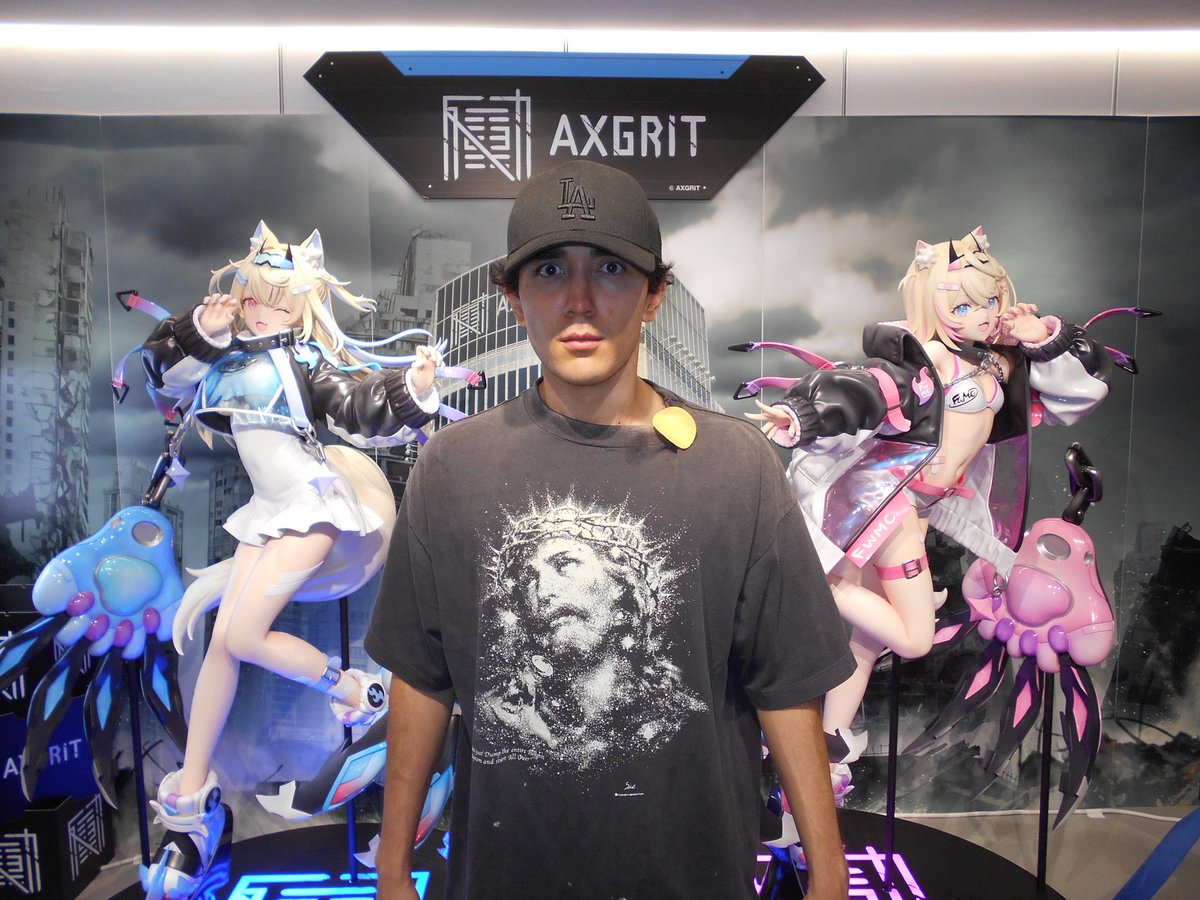 Roiereal's tweet image. pero aquí estoy  でも私はここにいる