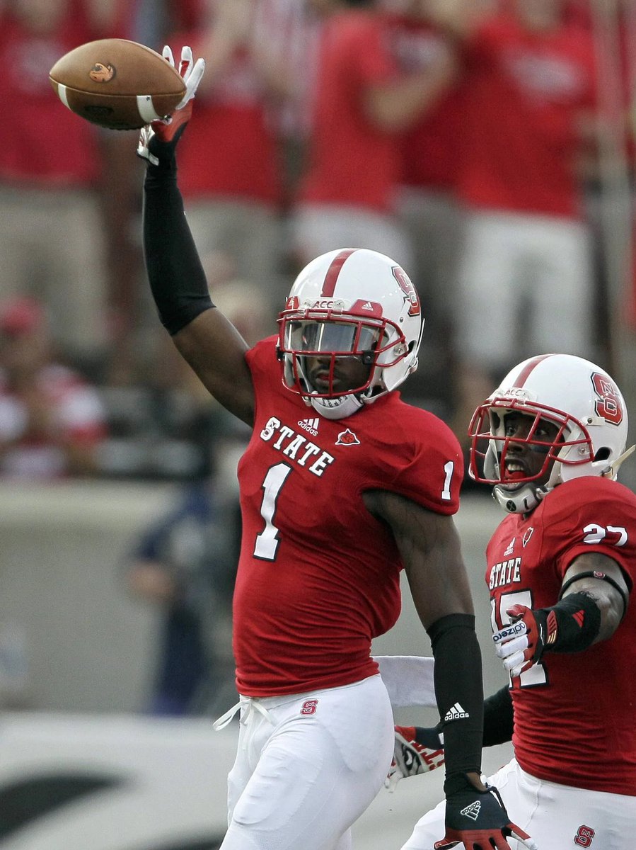 Give me Darrell Blackman and David Amerson. Those guys were my autumns growing up in #Raleigh #NCState