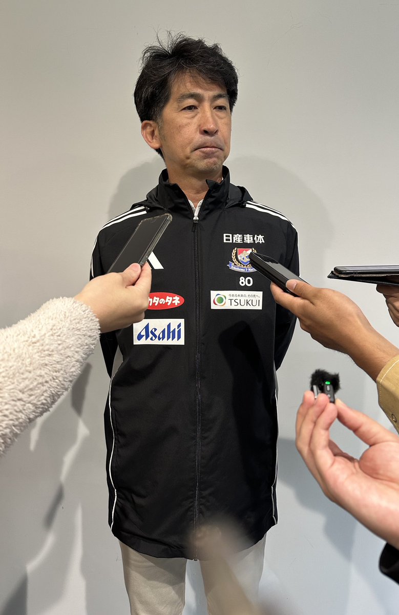 kanasports2020's tweet photo. #fmarinos 松永GKコーチの辞任受けて、西野SDの取材対応がありました。

今後もクラブと関わるようで「どのような役職という話はできないが、チームのために継続して協力してもらうことには変わりない」などと説明がありました。 https://t.co/8G3LFHtzl2