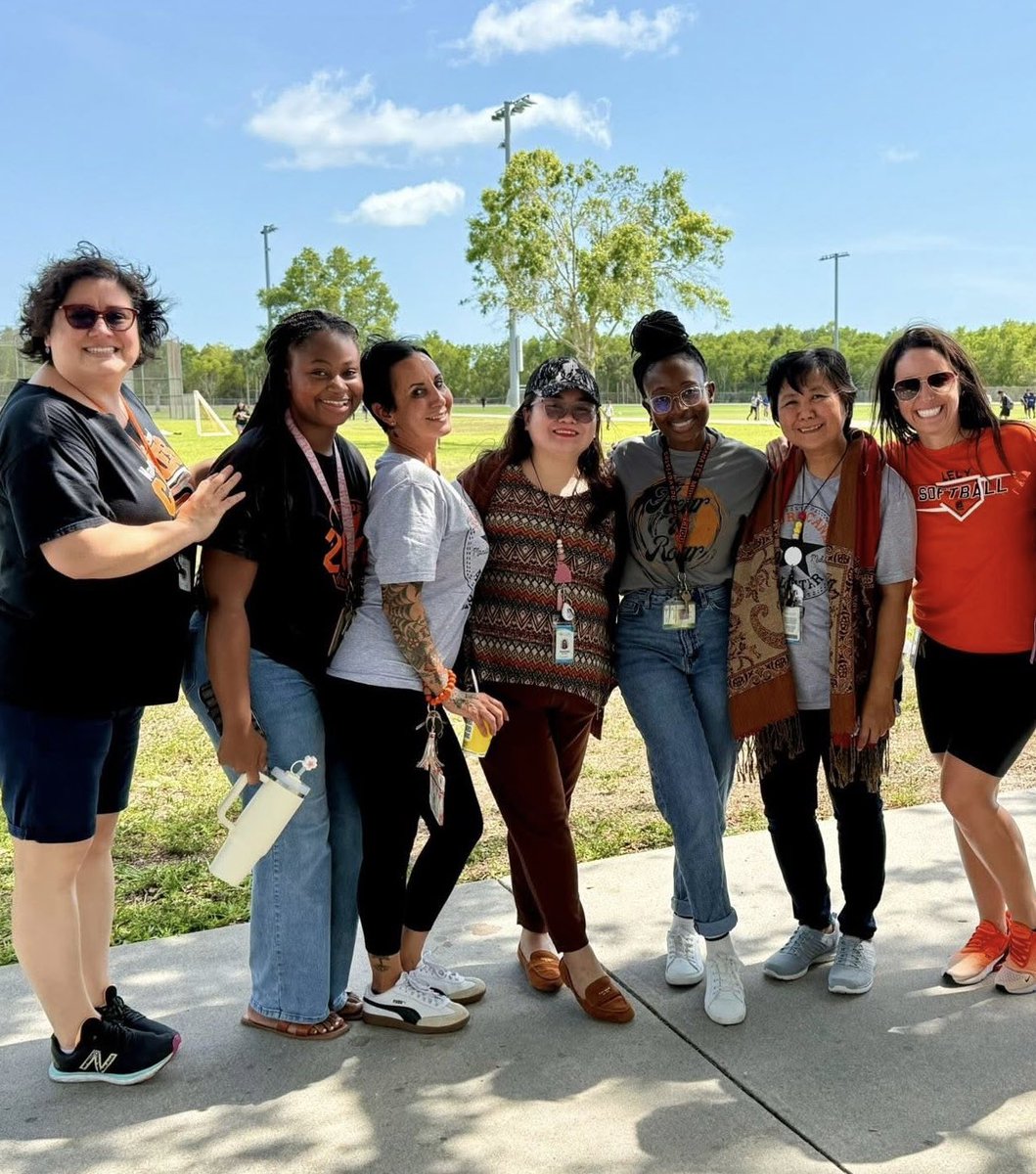 garcie11's tweet image. Feeling incredibly lucky to be part of a team of teachers who truly enjoy working together and always have each other’s backs. The support, laughter, and collaboration make all the difference. #8thGradeTeam 🧡🖤🧡🖤