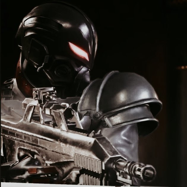 TRUETEKKENSHU's tweet image. ⠀ 
“ so yeah , apparently 
Kazuya has Mexican Jordans 
in his sneakers collection . ”

soldiers were chatting in midst
of a training session . 
⠀