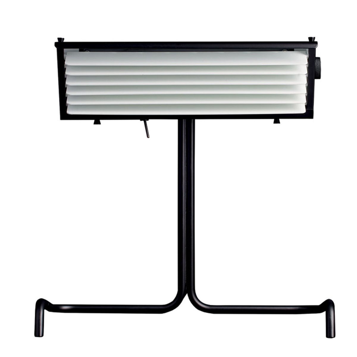 BeluxConcet's tweet photo. "Looking for the perfect blend of vintage charm &amp; modern innovation?  This statement lamp has it all—adjustable fins for precise lighting &amp; energy-efficient LED tech. Style + utility = perfection! Who else is obsessed?  #DesignGoals #LightingLove" https://t.co/SCxQqzW40n