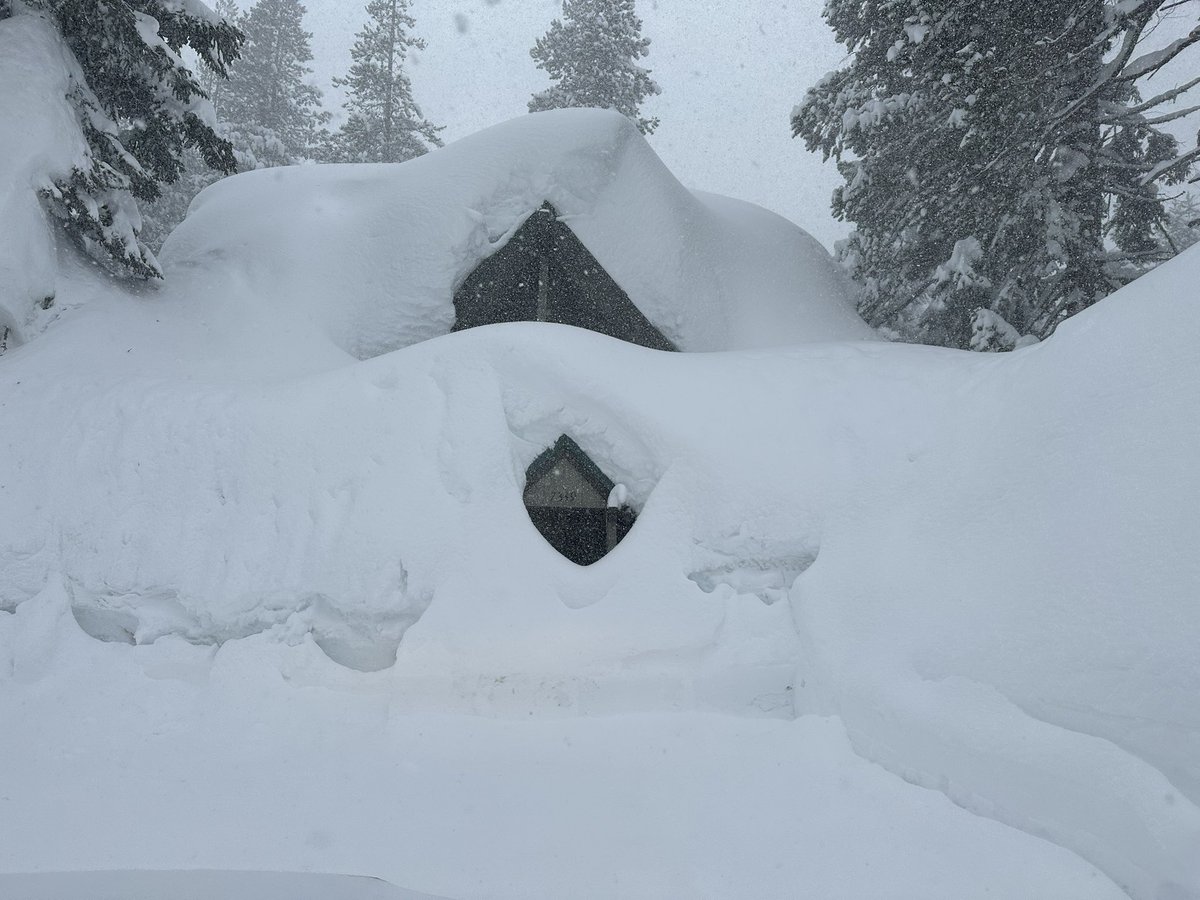 WasatchSnow's tweet photo. “Describe your dream home.” https://t.co/lu0sNFaoSB