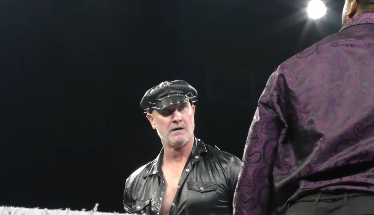 JustinJTL's tweet photo. Perfect camera shots tonight on @ovwrestling @TheRealAlSnow https://t.co/7BQQzvX751