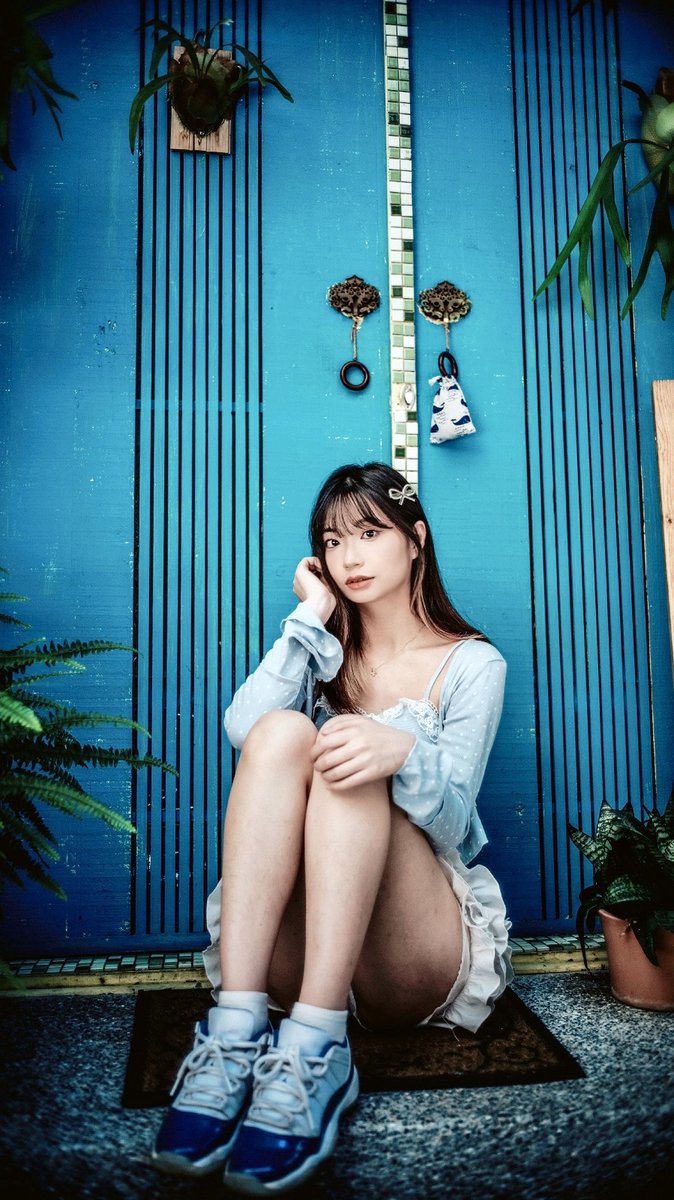 geter928's tweet photo. Light Lens Lab 35mm f2 LTM

沉胴的輕巧35mm
加上LTM接環設計
逆轉接至GFX 50r
成像涵蓋16:9範圍
視角變成28mmf2

#Lightlenslab #周八枚 #沉胴 #GFX50r #LTM
#35mmf2 #周縮八枚 #復刻 #LLL35mmf2 #轉接 #數位中片幅 #人像攝影 https://t.co/NwV4mRB1SJ