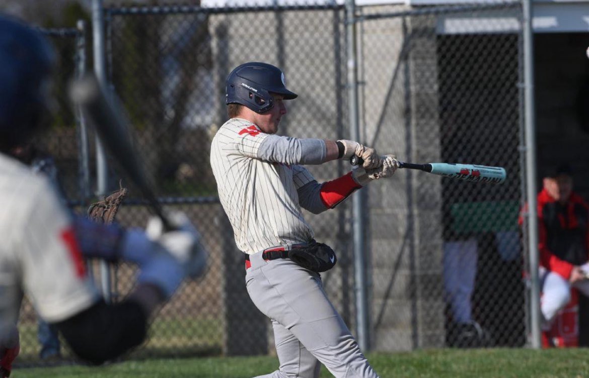 Junior Season Stats⚾️⬇️
Batting
.385 Batting Average
.495 On Base %
95 Plate Appearances
30 Hits
15 RBI’s 
20 Runs
Pitching
15 IP (limited due to injury) 
2 Earned Runs
.933 ERA
1.067 WHIP

Summer ball starting in 3 weeks