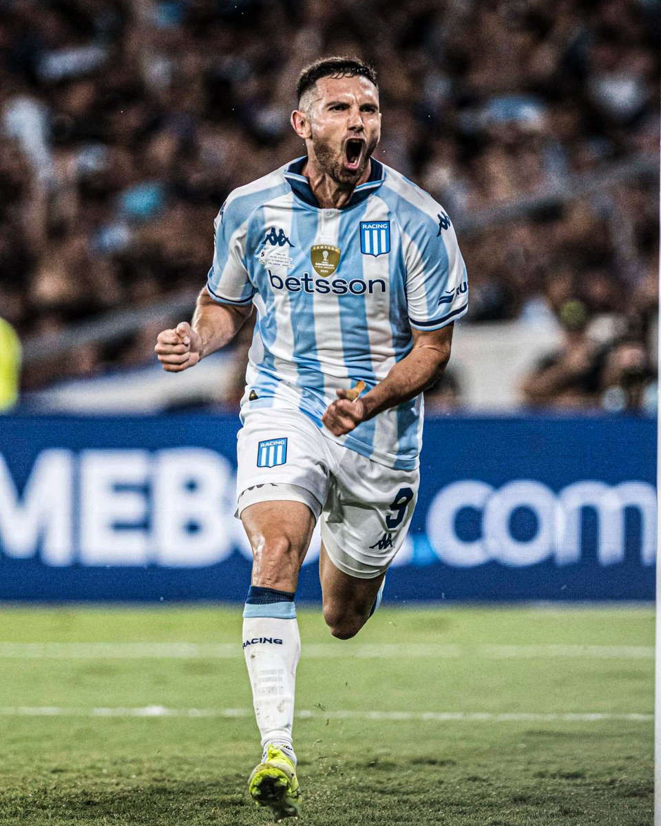 70 partidos y 44 goles.
Estas loco Maravilla.
Golazo en el final del.mejor 9nde Sudamerica, para ganarle 1 a 0 a Fortaleza, ganar el grupo con 13 puntos y a descansar para pensar en los Octavos de la Copa Libertadores.
Muy bien el Racing de Costas.