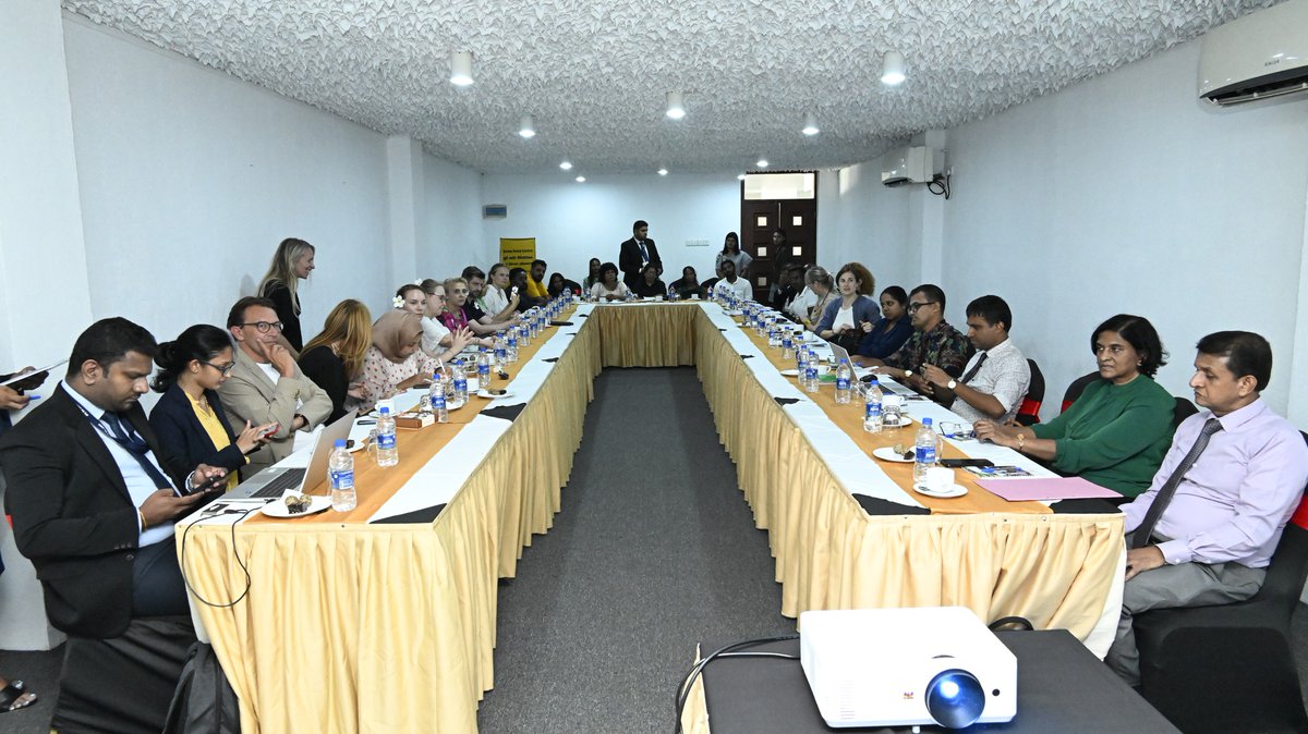 The <a href="/EPF_SRR/">EPF</a> delegation visited FPA Sri Lanka’s Koggala SDP near the EPZ to engage with gov officials, health leaders &amp; factory reps on how SRHR is delivered to industrial zone communities. A powerful exchange of ideas, realities &amp; solutions. 
#SRHR #EPFvisit