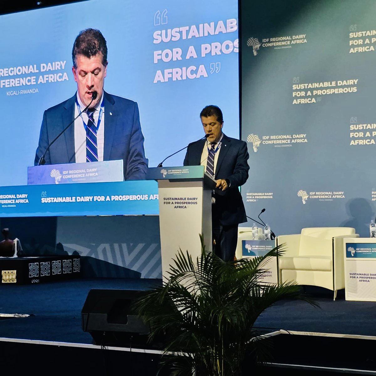 🌍 Dairy drives food security &amp; economic growth! At #IDFDairyAfrica, experts emphasized climate-smart, resilient dairy production for a thriving future. 🚀🐄  

#SustainableAgriculture #DairyInnovation #GlobalLocal  
🔗 lnkd.in/eSwMz2dh