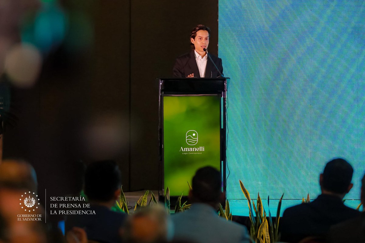 <a href="/nayibbukele/">Nayib Bukele</a> #NuevasInversiones | El presidente de la Agencia de Promoción de Inversiones y Exportaciones de El Salvador (<a href="/investinSV/">Invest in El Salvador 🇸🇻</a>), <a href="/rodrigoayalasv/">Rodrigo Ayala</a>, destaca lo impresionante que es la visión que la desarrolladora inmobiliaria Urbania ha tenido.

“Para que el desarrollo económico llegue a