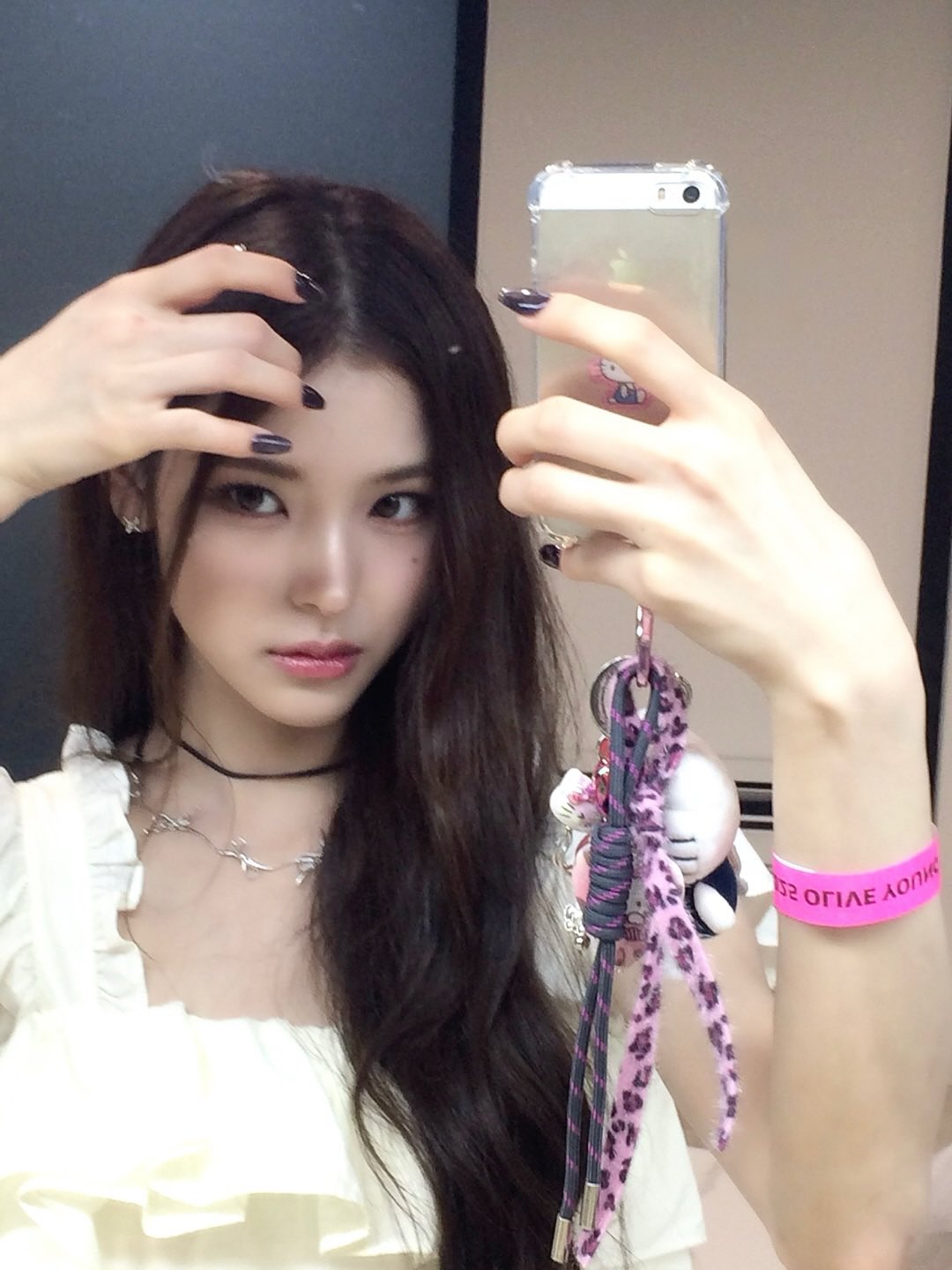 GsKkiaJWYAA7PVu?format=jpg&name=large