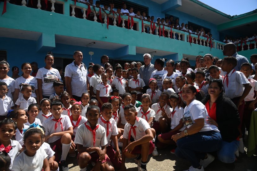 Guantánamo: guapo para el trabajo y grande en solidaridad #Cuba #PCC

Ver más:

pcc.cu/guantanamo-gua…