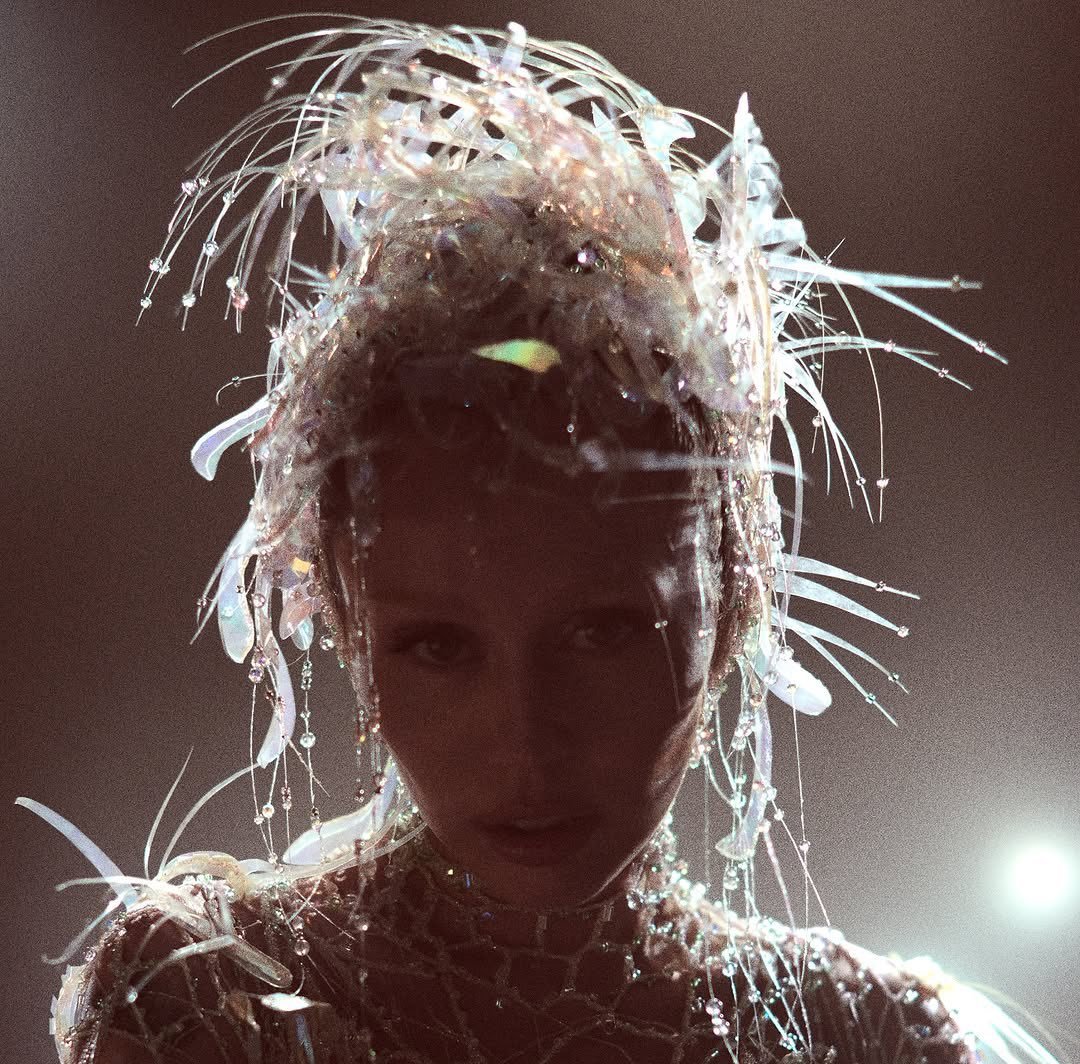 datamileycyrus's tweet image. “Something Beautiful” is out NOW!
open.spotify.com/album/7h7smPzB…