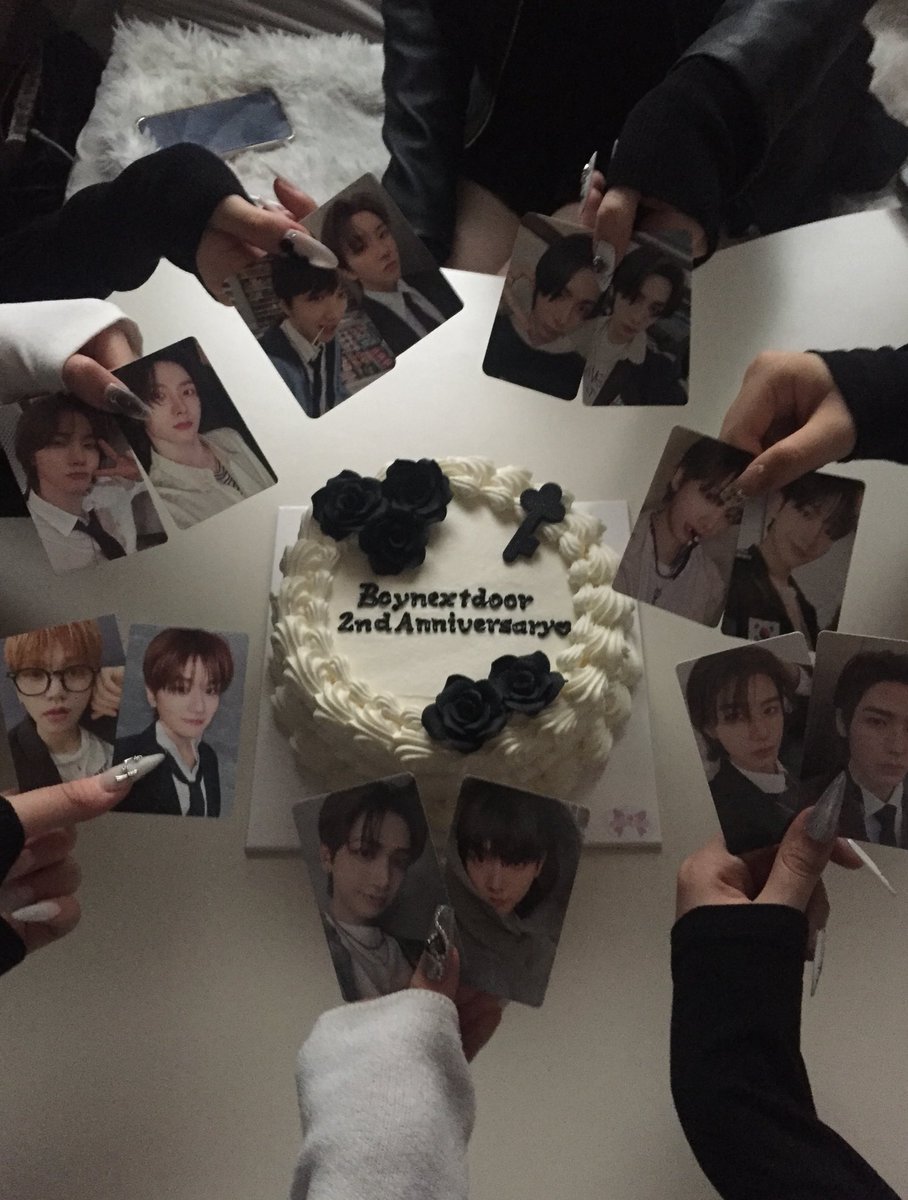 boynextdoor 2nd anniversary 

 #400년동안_피어날_우리청춘 
 #398Years_ToGo_WithBOYNEXTDOOR 
#BND_私の人生の_BGM