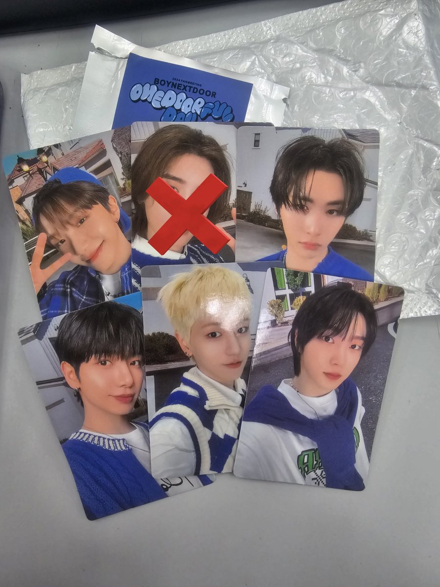 Che 🐟 (IA) (@bnd_leehan20) on Twitter photo BOYNEXTDOOR 2ND ANNIVERSARY GIVEAWAY!
🎁 5 winners of random ONEDOORFUL PC
Mechanics:
-like and repost this post
-reply with your favourite BND moments
*winners will be drawn by random picker ✔️
Sponsored by: @/bryan
2 YEARS WITH BOYNEXTDOOR
<a href="/BOYNEXTDOOR_KOZ/">BOYNEXTDOOR</a> BOYNEXTDOOR 2ND ANNIVERSARY GIVEAWAY!
🎁 5 winners of random ONEDOORFUL PC
Mechanics:
-like and repost this post
-reply with your favourite BND moments
*winners will be drawn by random picker ✔️
Sponsored by: @/bryan
2 YEARS WITH BOYNEXTDOOR
<a href="/BOYNEXTDOOR_KOZ/">BOYNEXTDOOR</a>