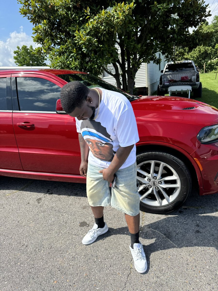 Mikeizzle014's tweet photo. Never had to try to hard ♾️ https://t.co/4ELimDXF5s