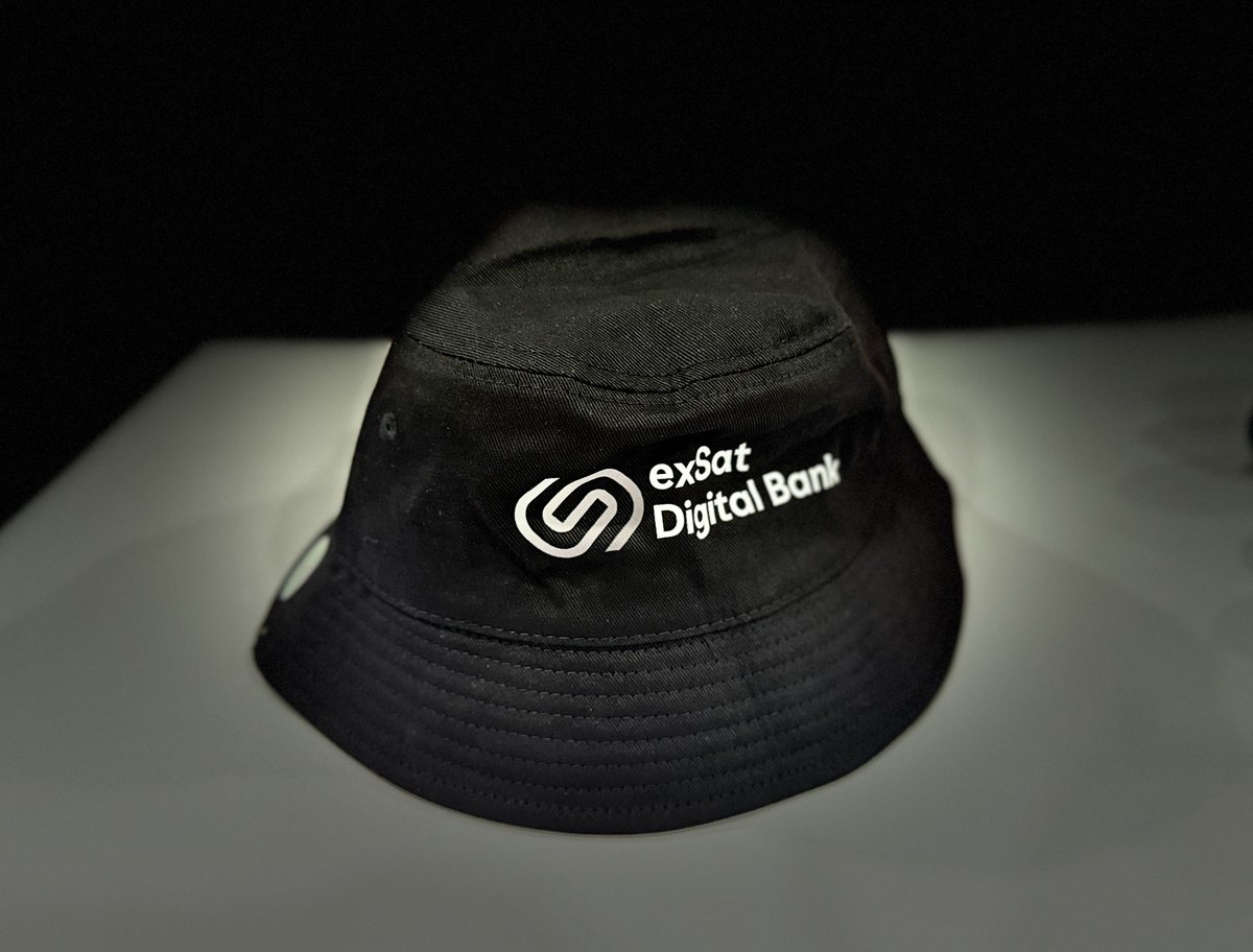 exSat_CN's tweet photo. 想要颜值极高的 #2025比特币大会 exSat精美周边礼品的吗？ 然我看看你们的点赞够不够。 #exSat https://t.co/oQinCSmm6H