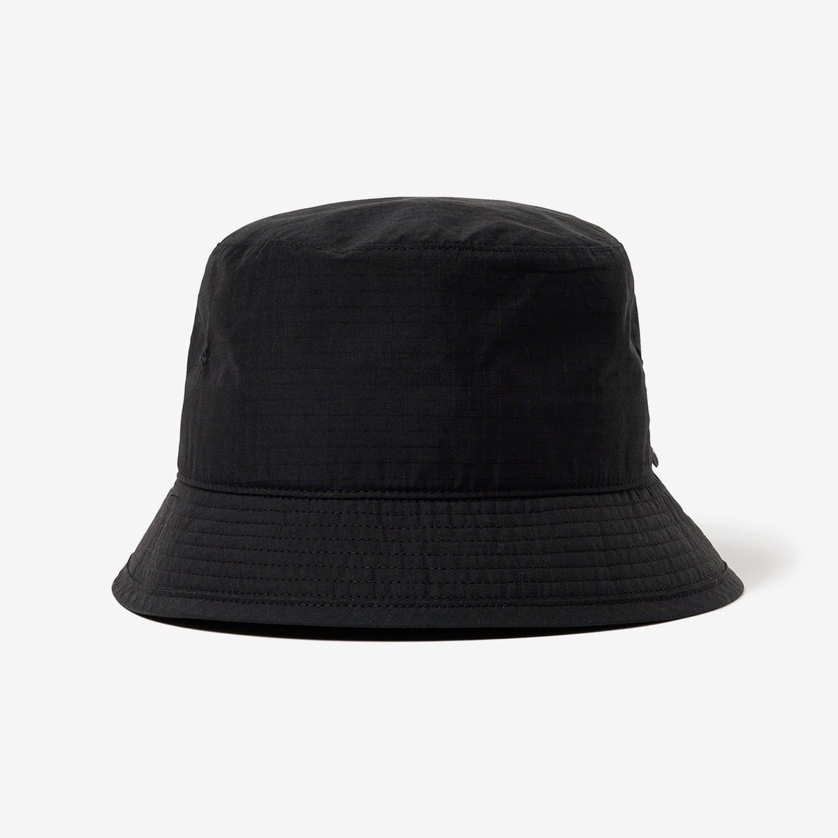 falconidae_ss's tweet photo. BUCKET02 黒XL
どこかで買えるところご存知ないですか？
#wtaps https://t.co/bAJ8vDILqA