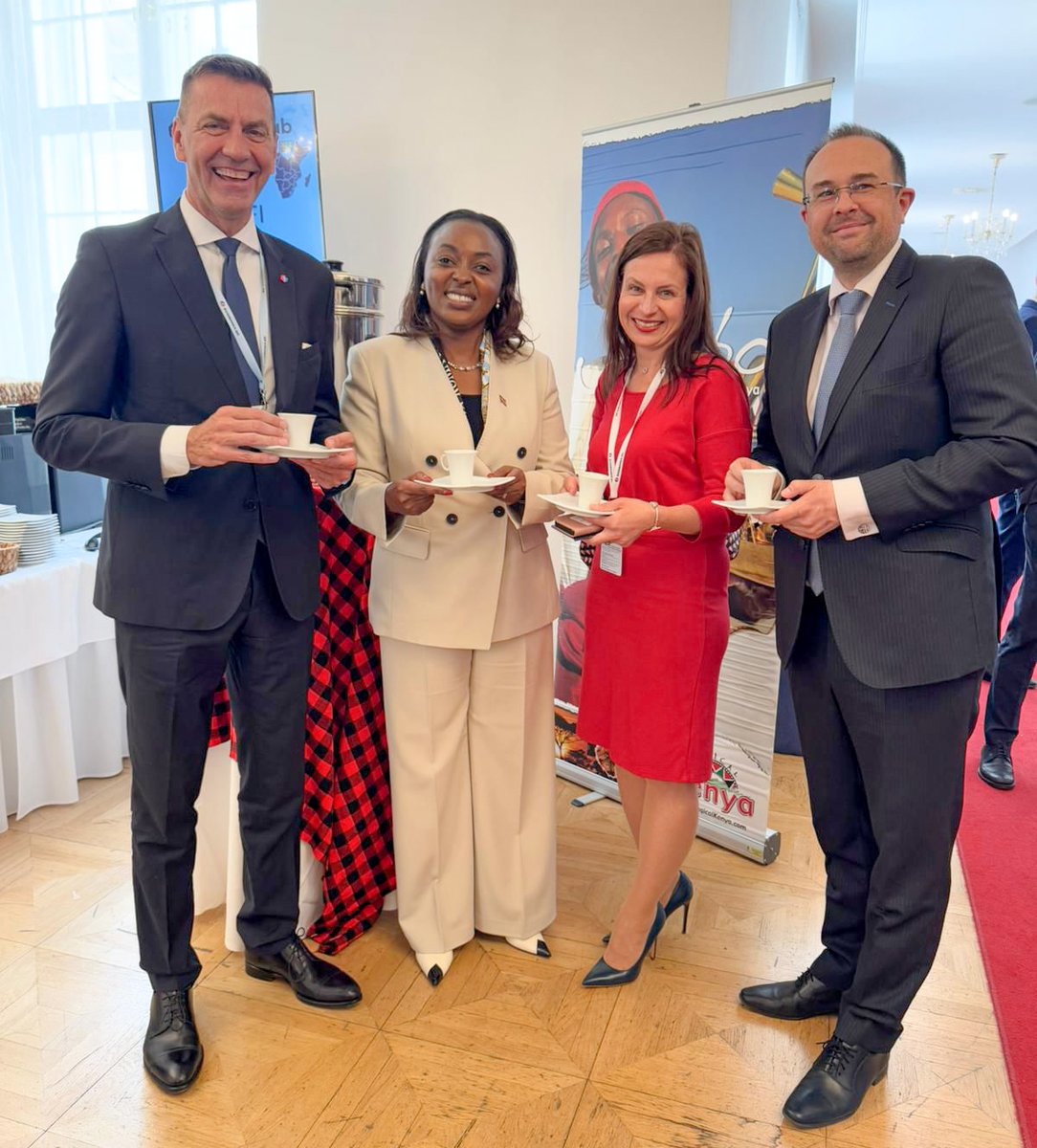 ValerieRugene's tweet image. I had the privilege of representing Kenya at the Export Club Forum held in Bratislava, Slovakia, on May 29, 2025. The event was hosted by EXIMBANKA SR in partnership with the Ministry of Foreign and European Affairs of the Slovak Republic, with a focus on strengthening trade and…