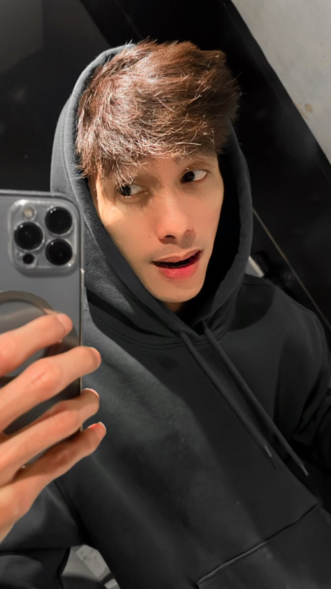 Bbywolfer's tweet photo. P info pacar ada gak ? https://t.co/JFzqXCtPmx