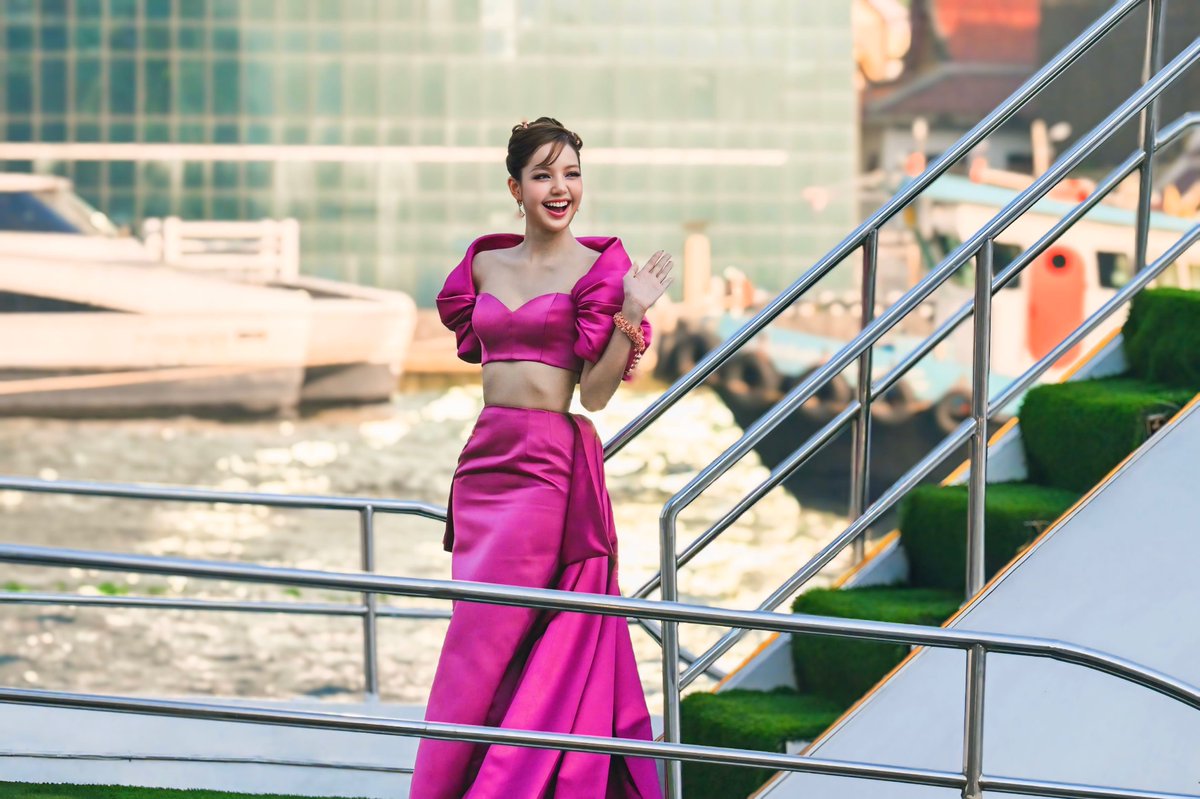 LISA is set for a Documentary Film from Sony Music Vision and director Sue Kim.

—The film is currently in production and will follow a year in the life of global superstar LISA as she takes time to pursue her solo endeavors.