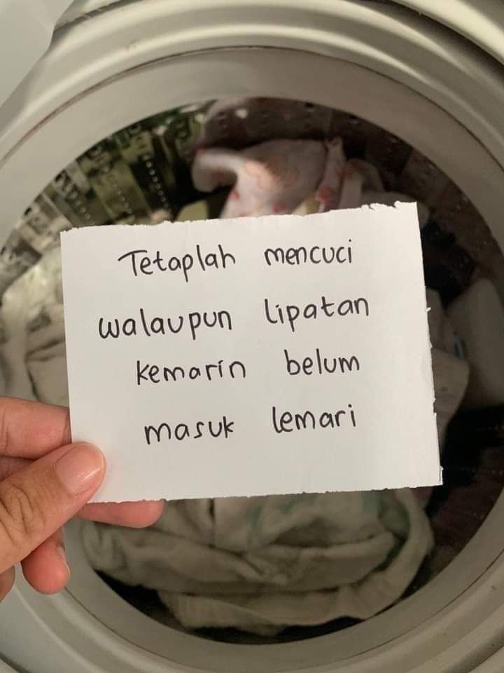 daakooe's tweet image. lipetin noh baju baju kemarin.