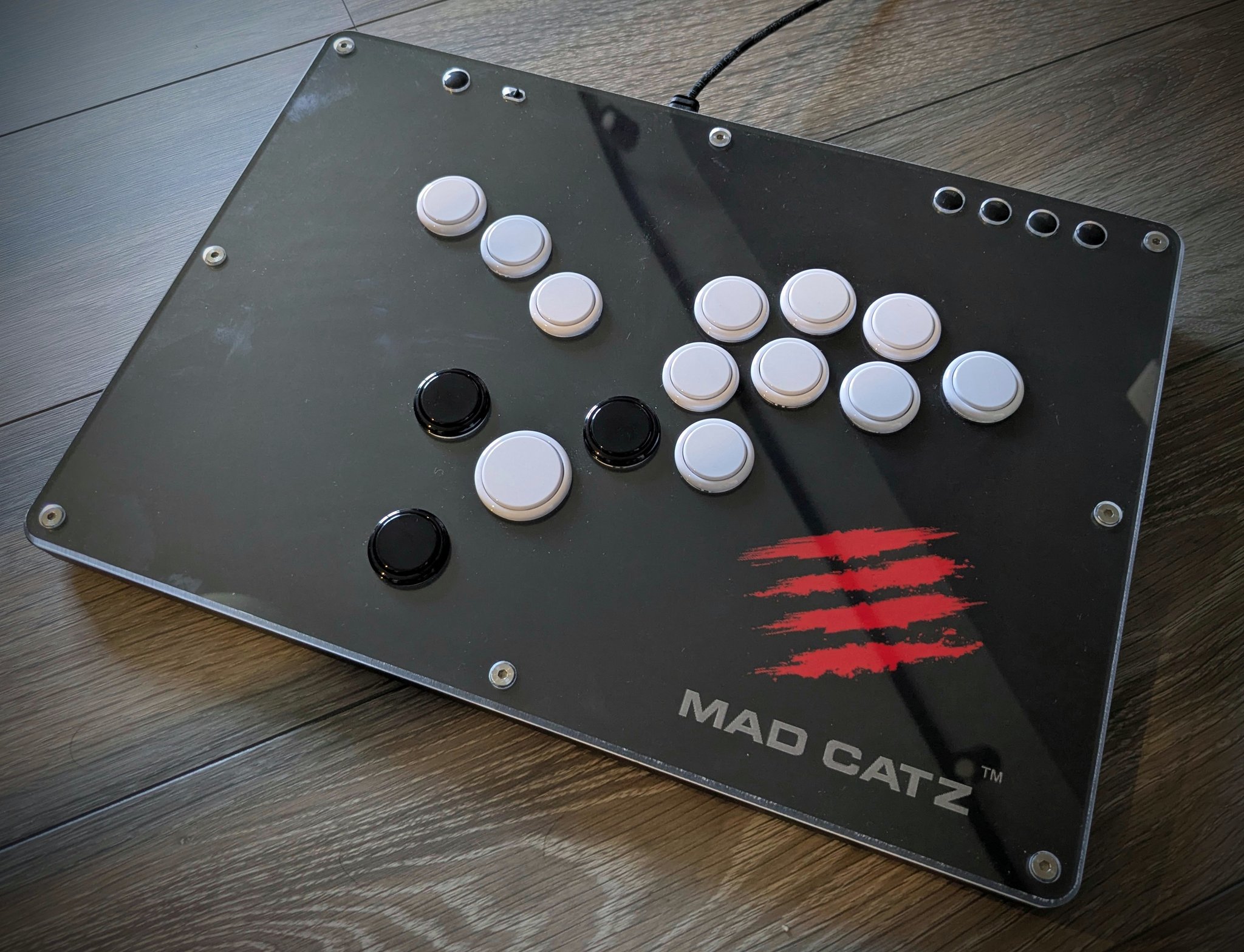 MAD CATZ N.E.K.O. レバーレスコントローラー N.E.K.O. All-Button Arcade Controller-MAD CATZ