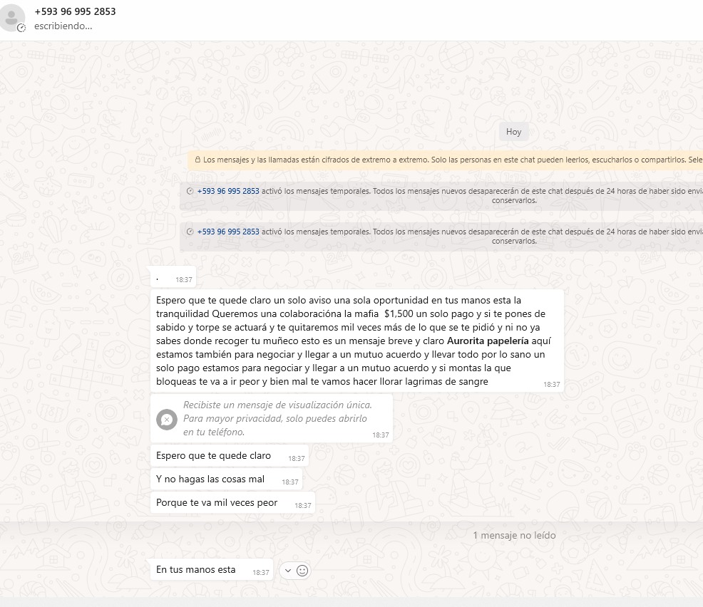 #DenunciaCiudadana
#Vacunadores
Ayuden a bloquear y reportar este número que está extorsionando a varios locales en Samanes 2.