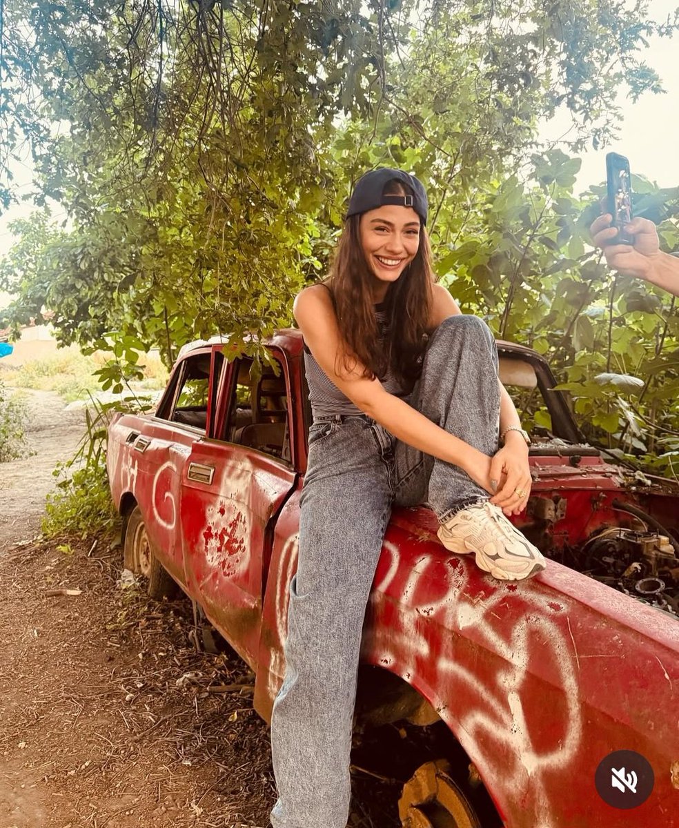 Rafirafi2412's tweet photo. Por donde andas @dmtzdmr  disfrutaaa 
🍒♥️
#DemetÖzdemir https://t.co/A6h496WvX3