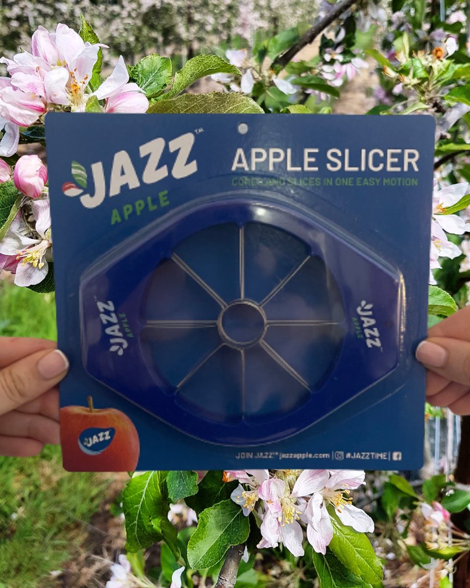 JazzAppleUK's tweet photo. #Win a JAZZ apple slicer in our competition today. Follow our page and comment on the post to enter and we'll pick 1 lucky winner tomorrow at 3pm! Good luck! T&Cs apply #itsjazztime https://t.co/0Sgv8bCR24