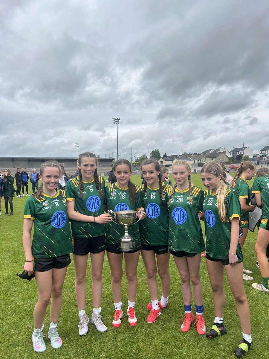 𝐂𝐎𝐍𝐆𝐑𝐀𝐓𝐔𝐋𝐀𝐓𝐈𝐎𝐍𝐒

Massive congratulations to our club representatives Niamh, Erin ,Ella ,Lauren , Rhiannon and Grace on their great win yesterday becoming U14 Ulster Champions with <a href="/SJS41/">St Joseph's Grammar</a> 

Also to their manager and club representative Miss Danielle O’Neill 👏🏼