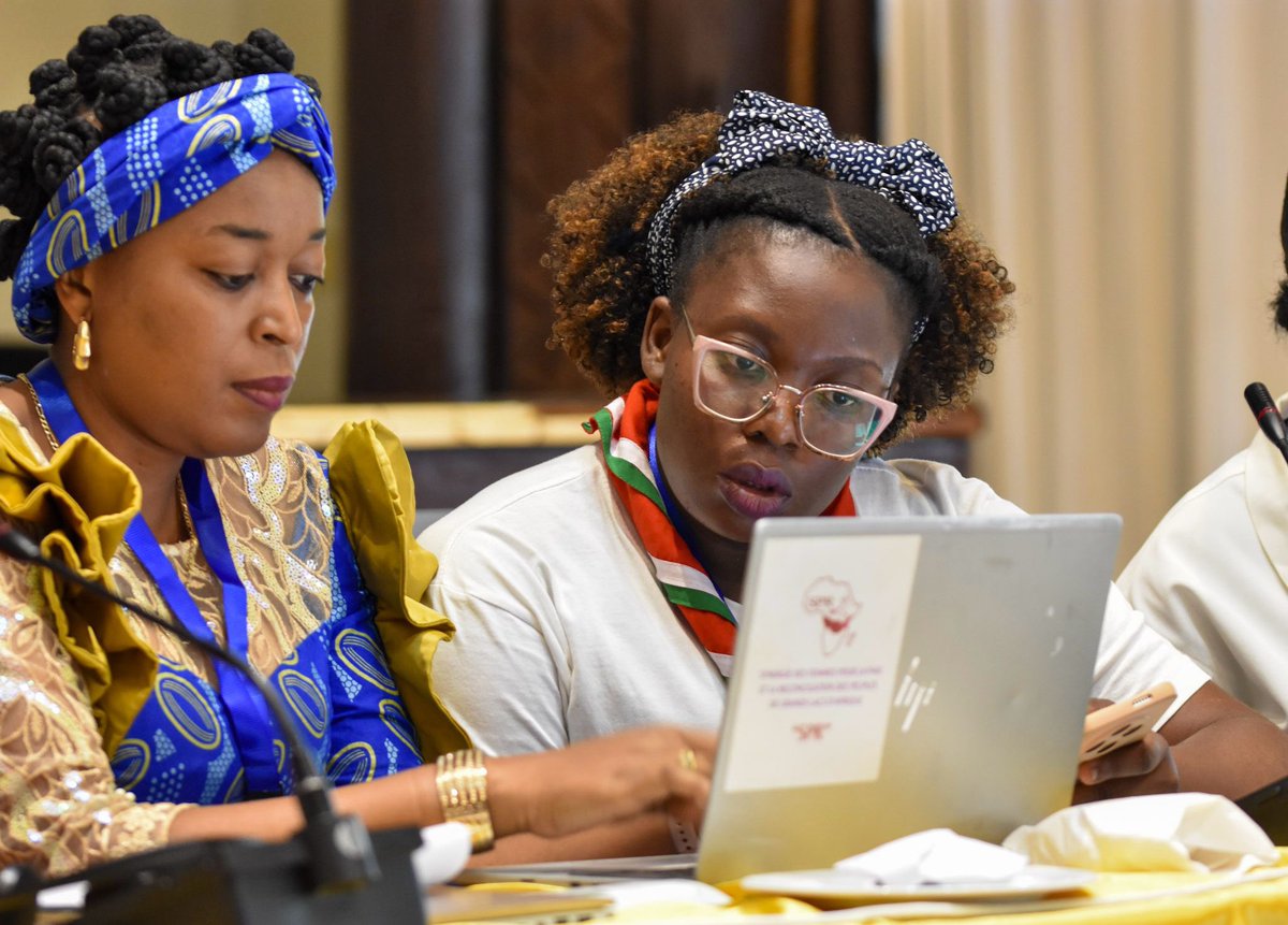 Burundi Girl Guides tweet media