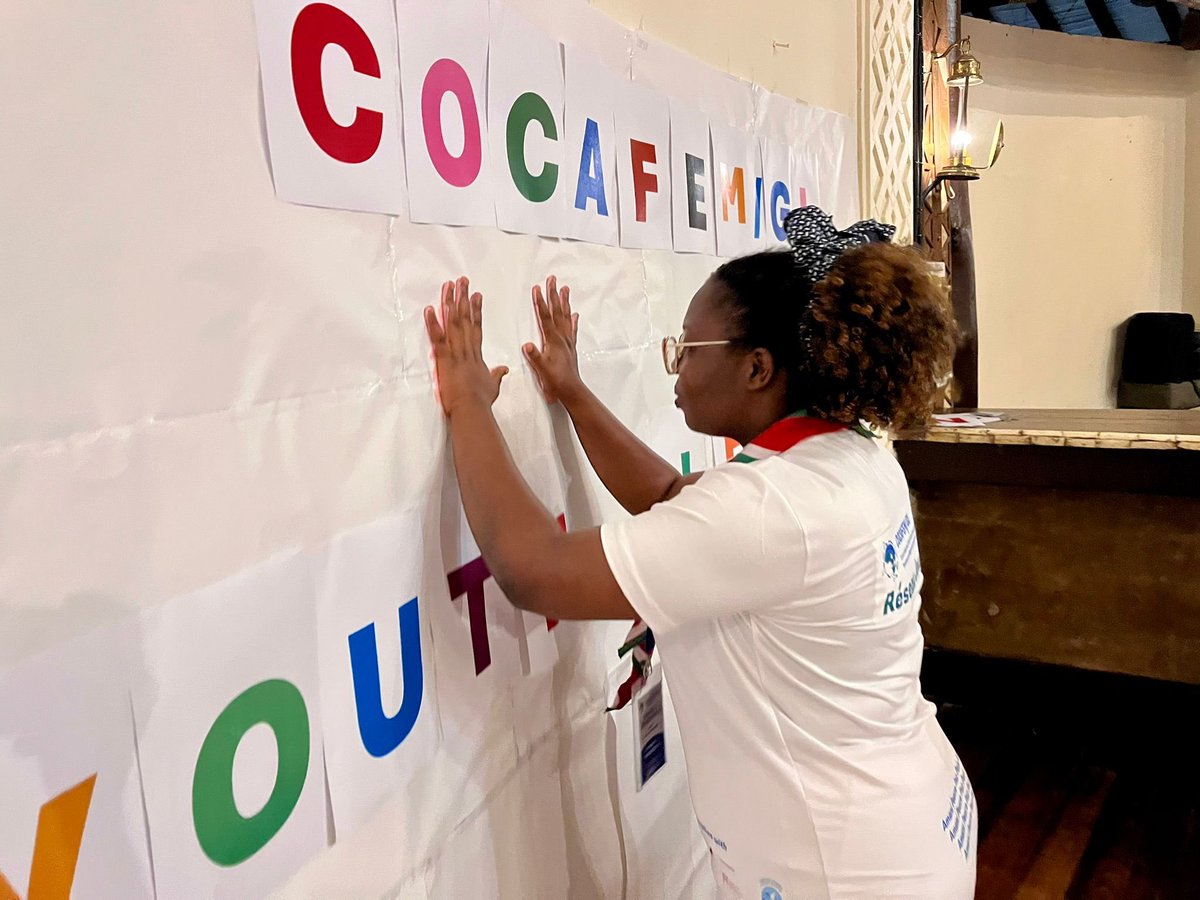 L’AGB , membre de <a href="/cafobburundi/">CAFOB BURUNDI</a> , a participé à un atelier communication COCAFEM-GIZ (26–28 mai), avec 19 organisations de 9 pays. L’accent a été mis sur la jeunesse, la paix et le lancement de COCAFEM/GL Youth.
#AgissonsEnsemblePourLaPaix #COCAFEM #JeunessePourLaPaix