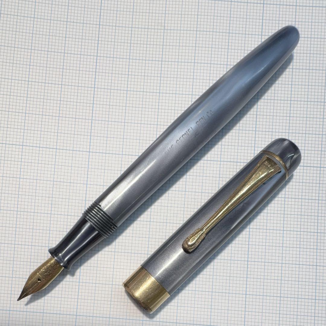 ヴィンテージのレバーフィラー 国産14K万年筆 F 細字 Semi-Flex 美麗な