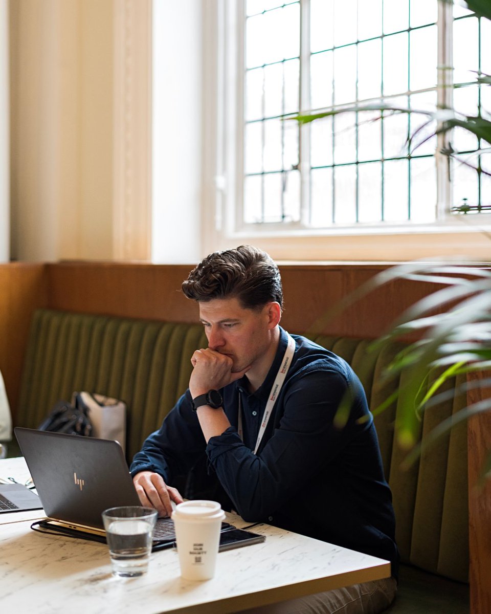 The Clockwise day pass is perfect to drop in and out, one day a week or once a quarter; giving you a workspace for the day. Enjoy a productive environment, breakout areas, and connections with fellow members.

bit.ly/4mC86gI

#BromleyOldTownHall #WorkClockwise